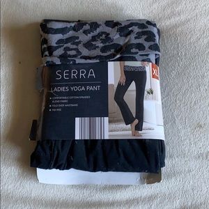 Serra bootcut legging with leopard pattern !